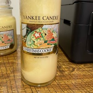 New yankee candle tall jar
